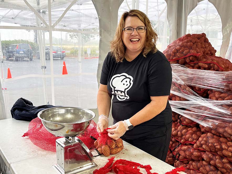 Photo of volunteer at Redwood Empire Food Bank