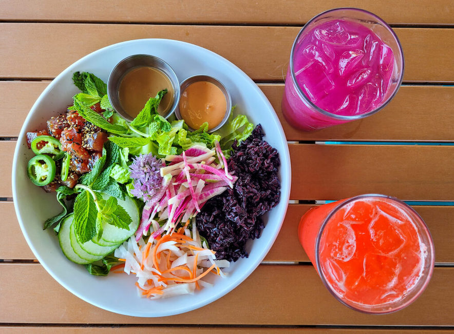 Bahn Mi Ahi Poke Bowl Salad at Delicious Dish in Sonoma—Photo by Heather Irwin