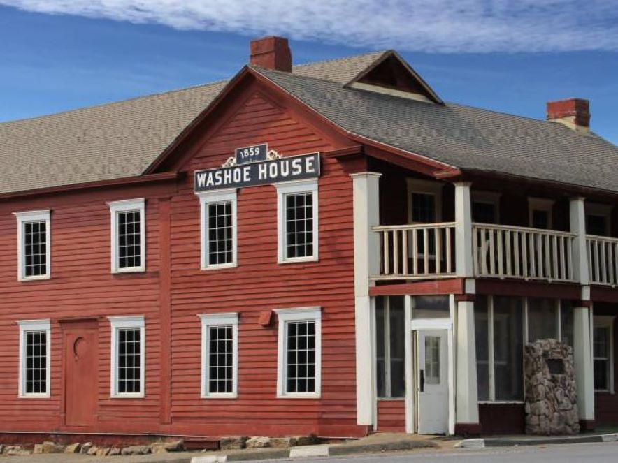 Photo of the exterior of Washoe House Bar in Petaluma