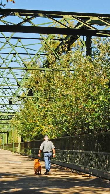 Guerneville bridge over Russian River